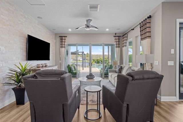 14823 CARAVAN AVENUE, Odessa, FL 33556