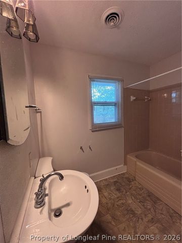 1107 Danbury Road, Fayetteville, NC 28311