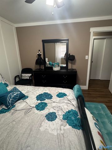 1716 SW Iris Street, Decatur, AL 35601