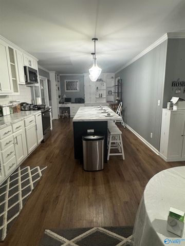 1716 SW Iris Street, Decatur, AL 35601