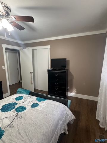 1716 SW Iris Street, Decatur, AL 35601