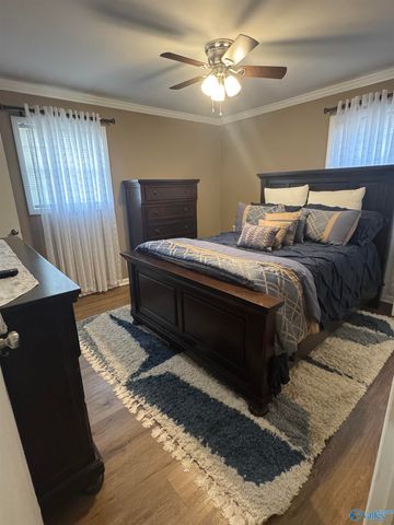 1716 SW Iris Street, Decatur, AL 35601