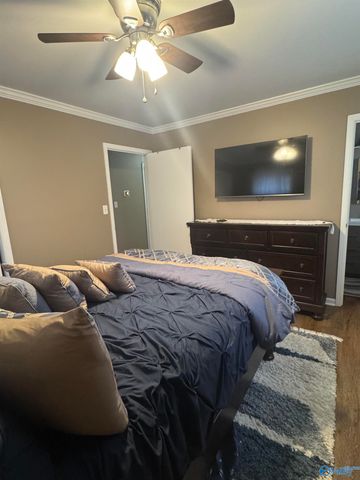 1716 SW Iris Street, Decatur, AL 35601