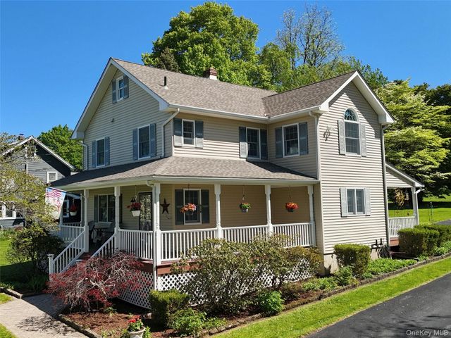 22 Little Brooklyn Road, Warwick, NY 10990