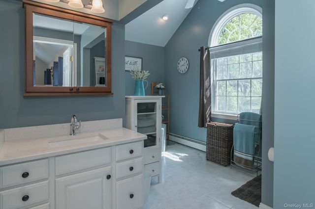 22 Little Brooklyn Road, Warwick, NY 10990