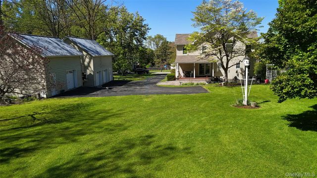 22 Little Brooklyn Road, Warwick, NY 10990
