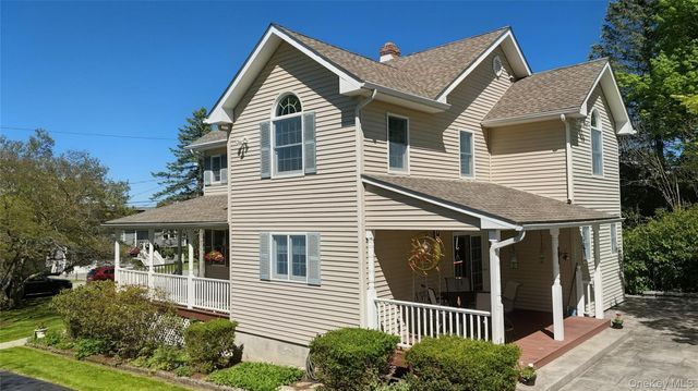 22 Little Brooklyn Road, Warwick, NY 10990