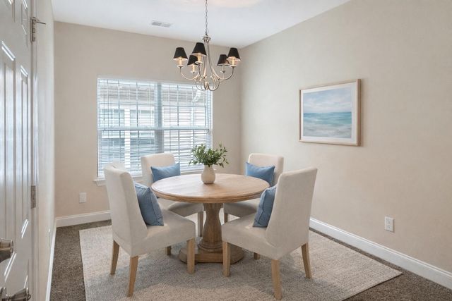 127 Manning Court, Summerville, SC 29485