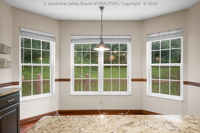 13 Richland Drive, Hurricane, WV 25526