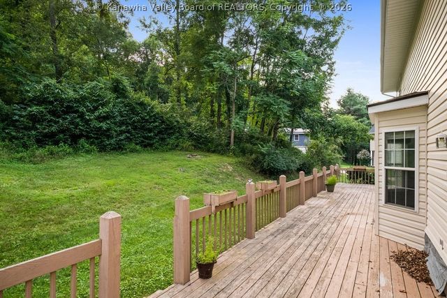 13 Richland Drive, Hurricane, WV 25526