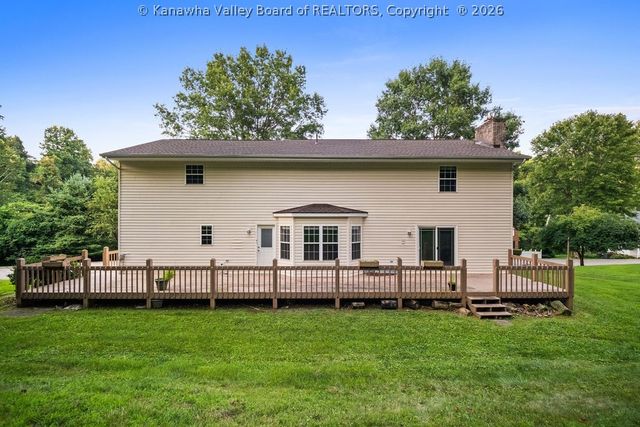 13 Richland Drive, Hurricane, WV 25526