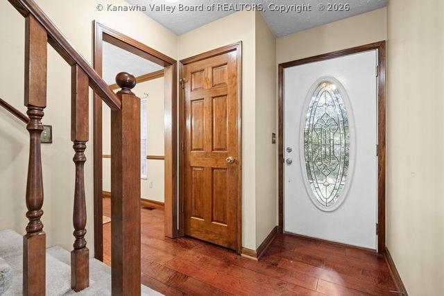 13 Richland Drive, Hurricane, WV 25526