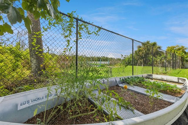653 LAKE MOBILE DRIVE, Altamonte Springs, FL 32701