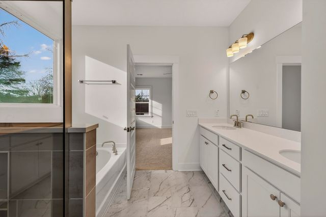 200 Creek Pointe Drive, Moncks Corner, SC 29461