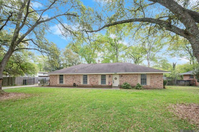 5216 Gloria St, Zachary, LA 70791