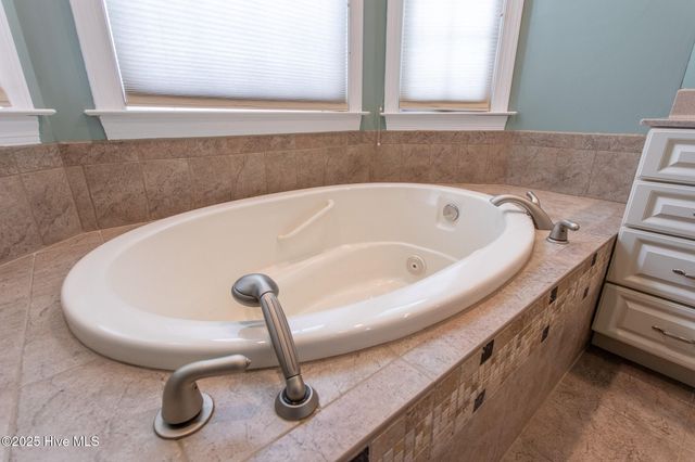 106 Reddes River Court, Hertford, NC 27944