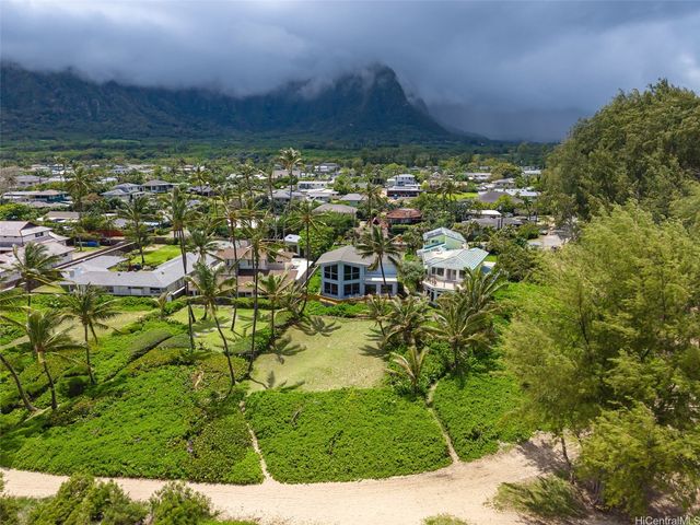 41-1009 Laumilo Street, Waimanalo, HI 96795