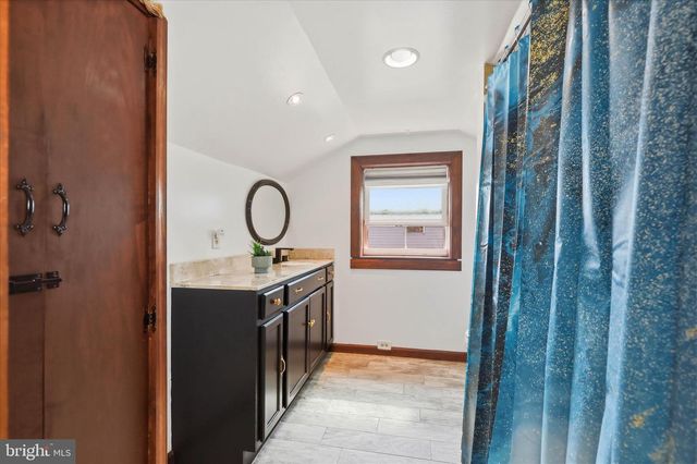 3982 MARIETTA AVE, Columbia, PA 17512
