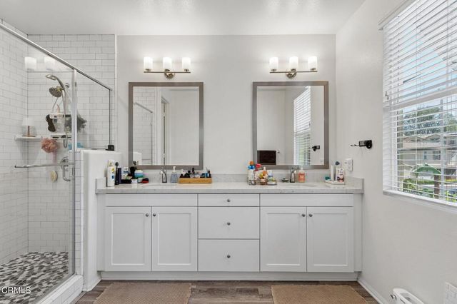 5040 Robles Street, Camarillo, CA 93012
