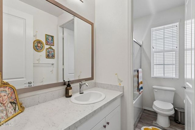 5040 Robles Street, Camarillo, CA 93012