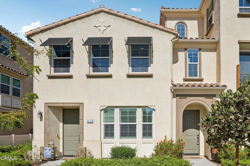 5040 Robles Street, Camarillo, CA 93012