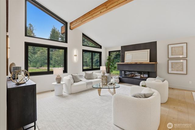 18520 65th Avenue SE, Snohomish, WA 98296