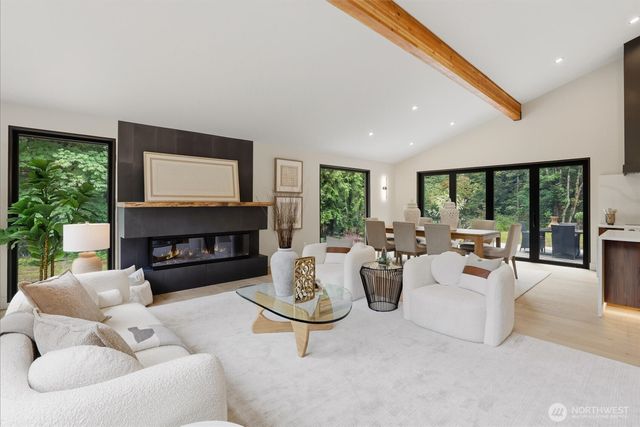 18520 65th Avenue SE, Snohomish, WA 98296