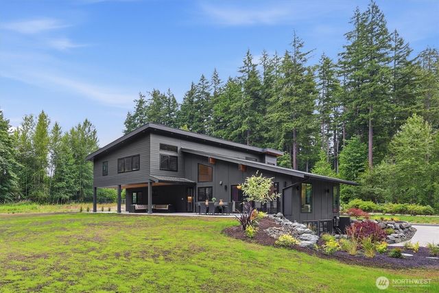 18520 65th Avenue SE, Snohomish, WA 98296