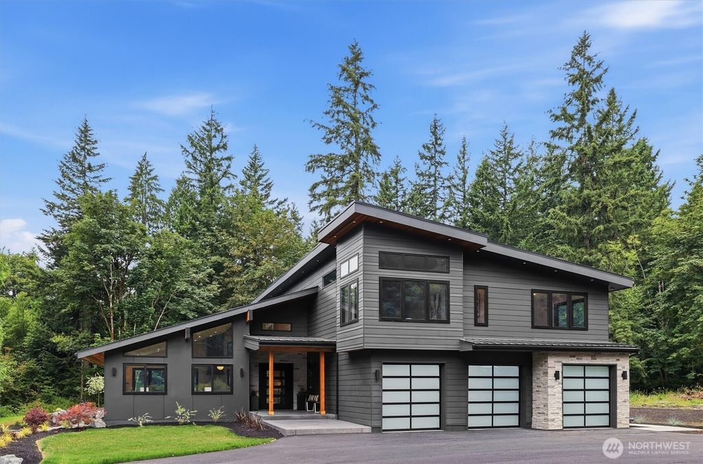 18520 65th Avenue SE, Snohomish, WA 98296