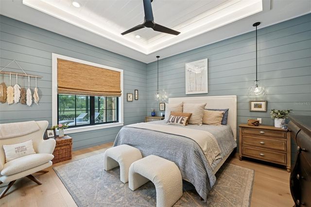 2204 89TH STREET NW, Bradenton, FL 34209