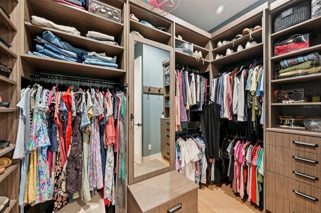 2204 89TH STREET NW, Bradenton, FL 34209