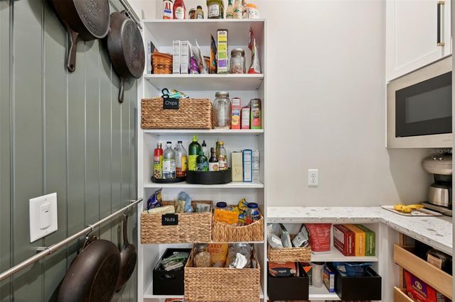 2204 89TH STREET NW, Bradenton, FL 34209