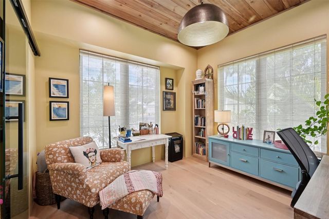 2204 89TH STREET NW, Bradenton, FL 34209