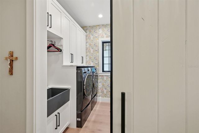 2204 89TH STREET NW, Bradenton, FL 34209