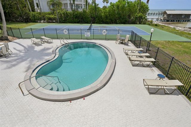 2204 89TH STREET NW, Bradenton, FL 34209