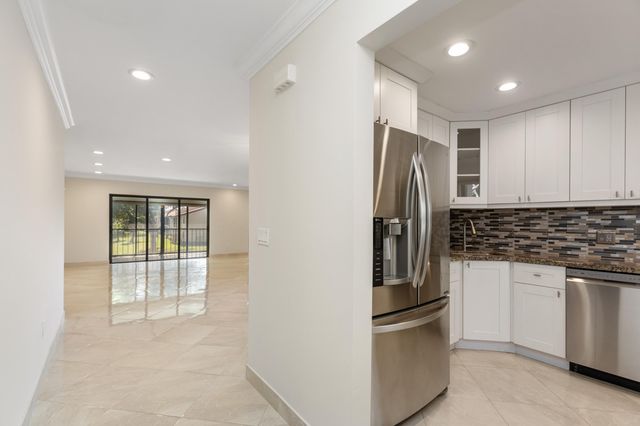 21851 ARRIBA REAL L, Boca Raton, FL 33433