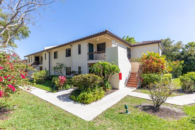 21851 ARRIBA REAL L, Boca Raton, FL 33433