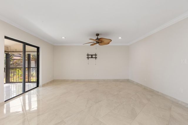 21851 ARRIBA REAL L, Boca Raton, FL 33433