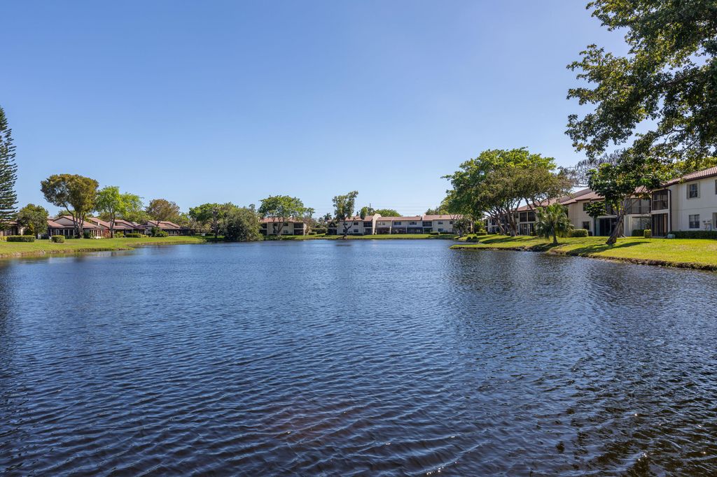 21851 ARRIBA REAL L, Boca Raton, FL 33433
