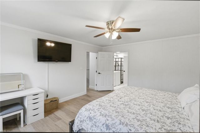 528 Summer Lake LN, Virginia Beach, VA 23454