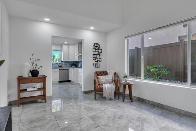 13740 Gateway View Dr, El Cajon, CA 92021