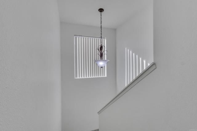 13740 Gateway View Dr, El Cajon, CA 92021