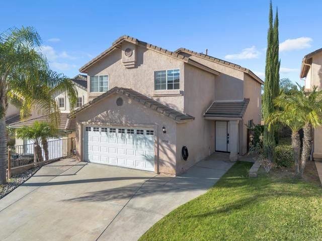 13740 Gateway View Dr, El Cajon, CA 92021