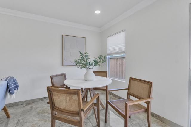 13740 Gateway View Dr, El Cajon, CA 92021