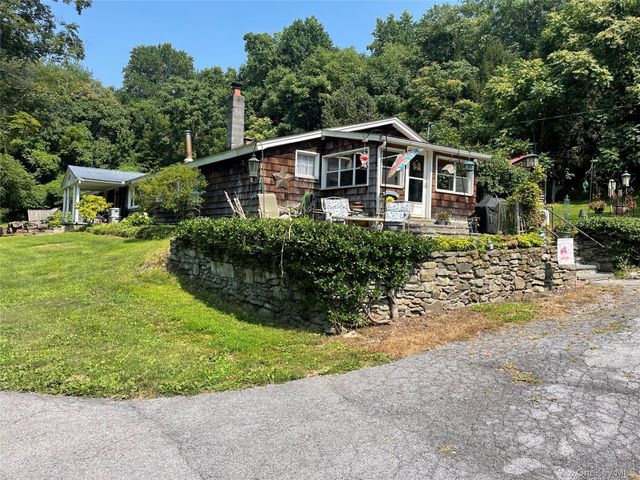 5 Douglas, Wappingers Falls, NY 12590
