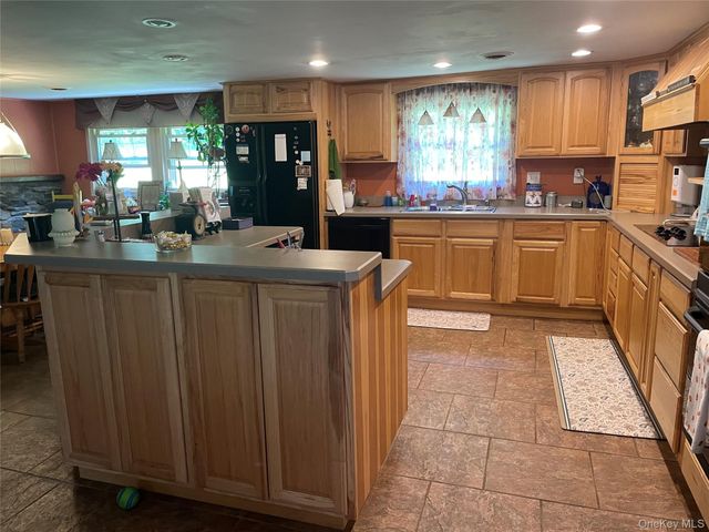 5 Douglas, Wappingers Falls, NY 12590
