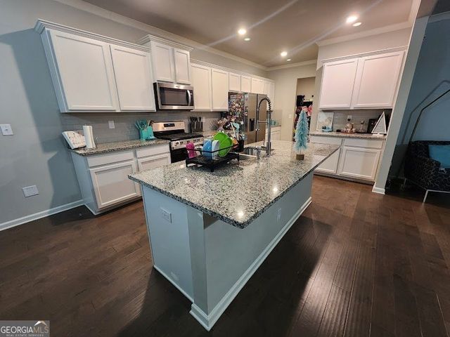 278 Azalea Bloom Drive, Loganville, GA 30052