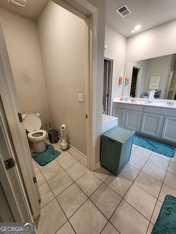 278 Azalea Bloom Drive, Loganville, GA 30052