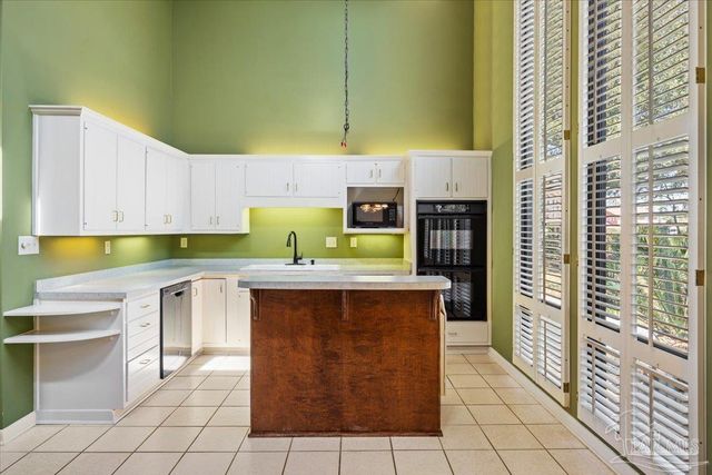 8871 Scenic Hills Dr, Pensacola, FL 32514