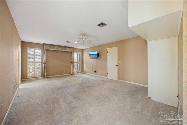 8871 Scenic Hills Dr, Pensacola, FL 32514